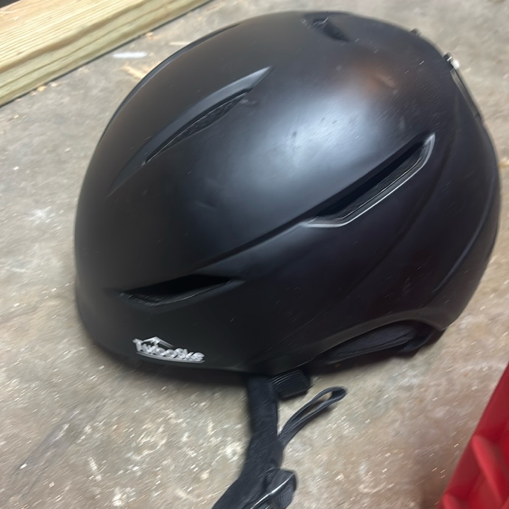 Men’s ski helmet